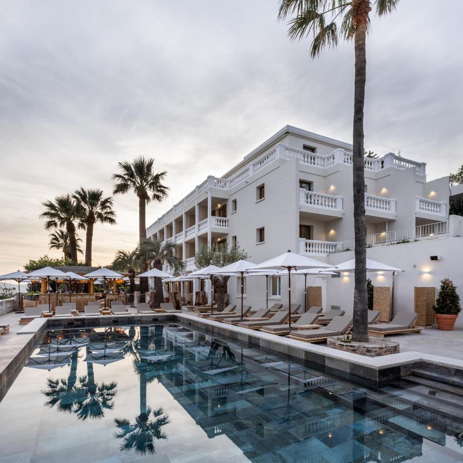 Le Mirage Hotel Le Lavandou Exterior photo